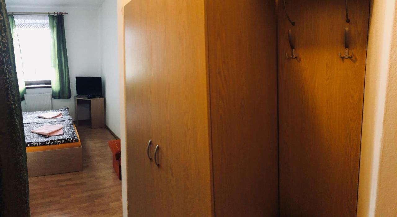 Penzion Pramen Liptovske Sliace Exterior foto