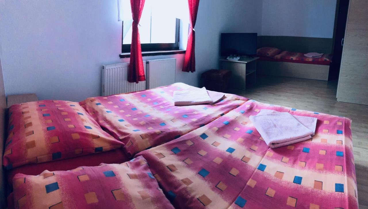 Penzion Pramen Liptovske Sliace Exterior foto